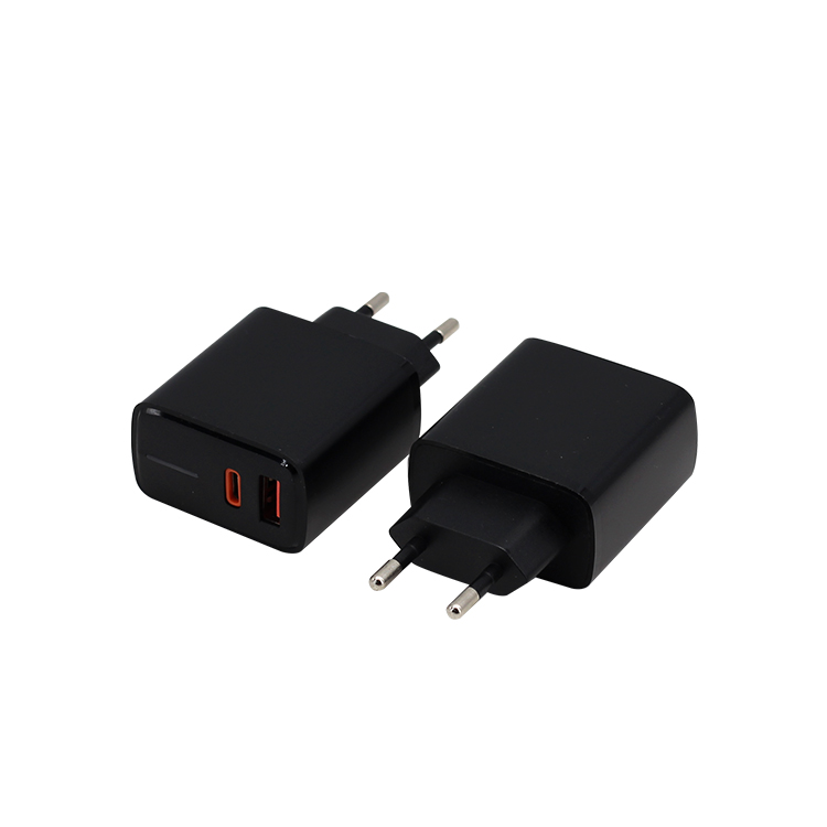 ZHAN TONG-charger--2A