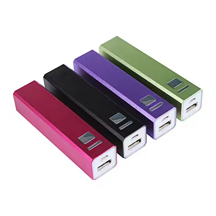 Customized logo 2600 portable power bank for mobile phone 18650 power bank