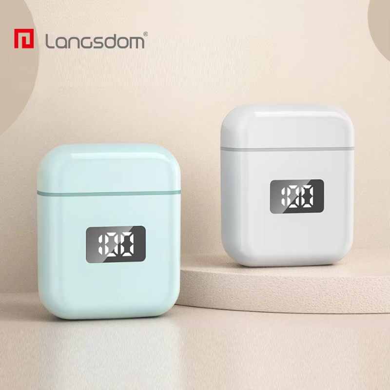 Langsdom T18 2021 Free Sample TWS Wireless Earphones Stereo Sports Earbuds Bluetooth 5.0 Digital LED Display Headphones