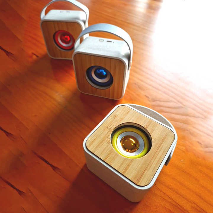 Wholesale Custom New Ecofriendly Environmental Materials Mini Portable Bamboo Wheat Straw Surround Bt Wireless Speaker