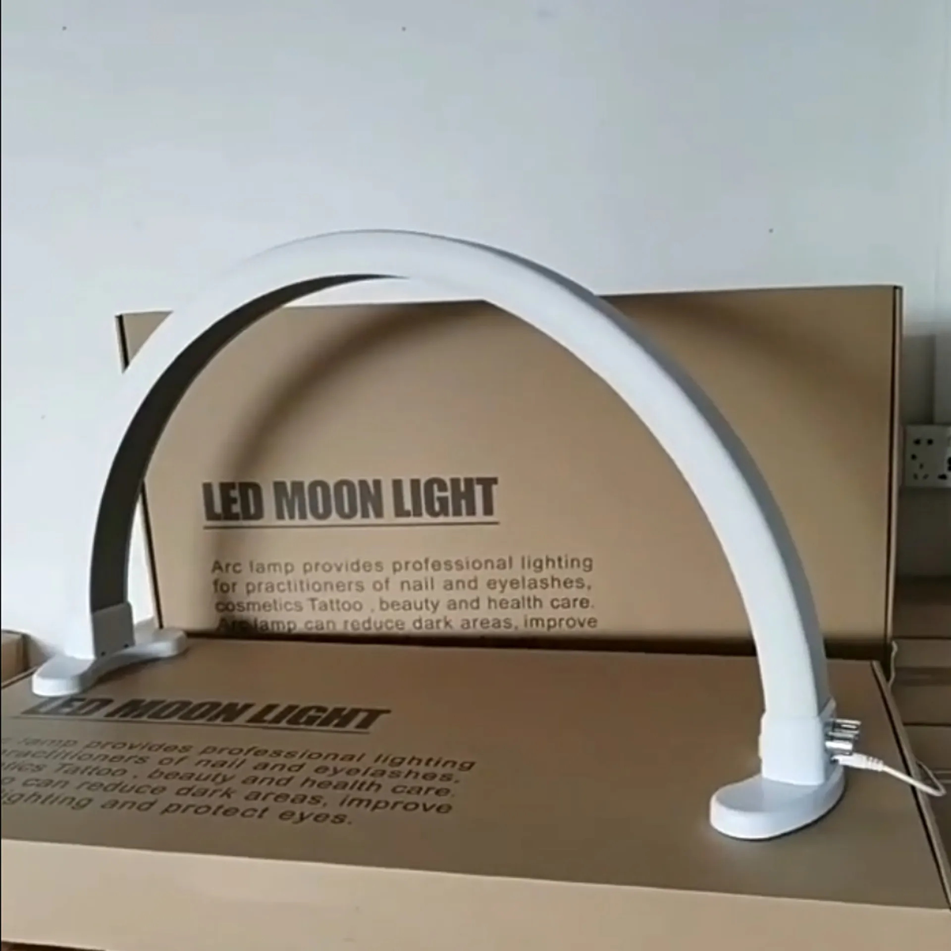 2024 Pro Cure Led Pink Dual Manicure Table Light Wholesale Customize Logo Desk Half Moon Nail Lamp For Nail Store