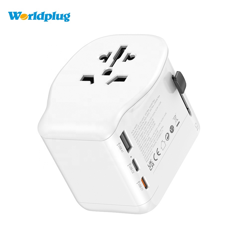 Worldplug PD 35W International Fast Charger Worldwide Travel Adaptor Universal Plug Adapter with Type-C Cable