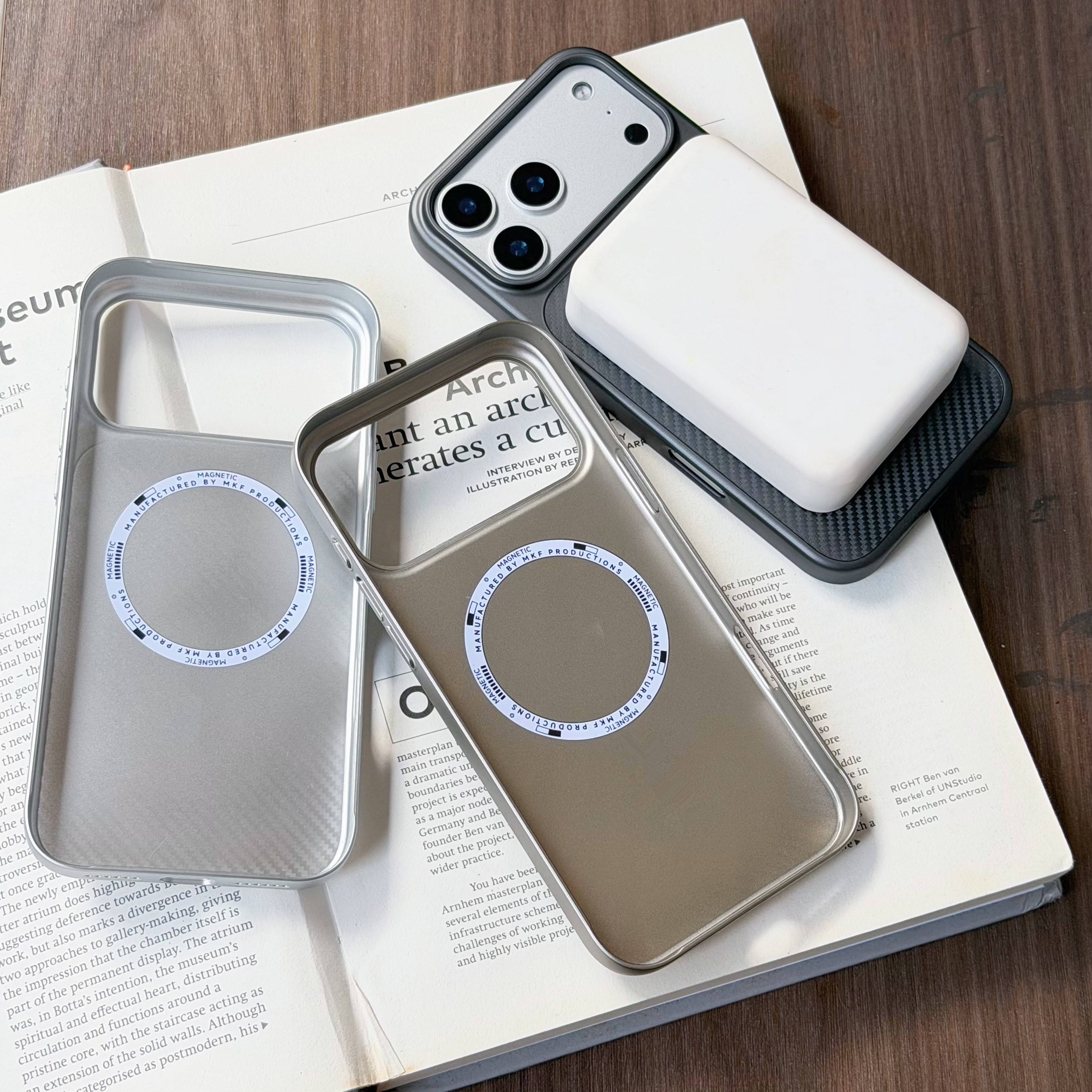 Premium New Carbon Fiber Pattern Magnetic Wireless Charging PC Mobile Phone Cases Shockproof for iPhone 17 Pro Max 16 15 Case