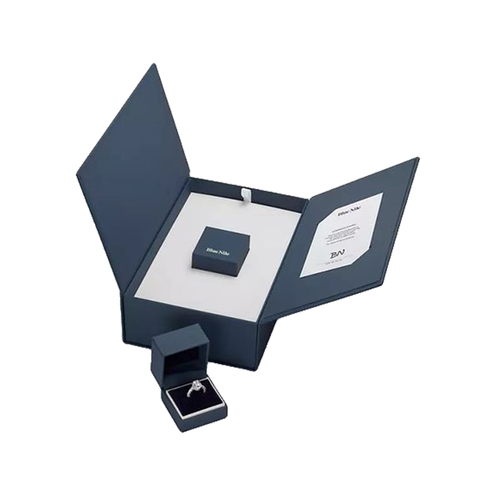 Hongze 009 High Quality Luxury Velvet Jewellery Ring Packing Box Custom Logo Wholesale with Embossing Sponge Lining Cute Portabl