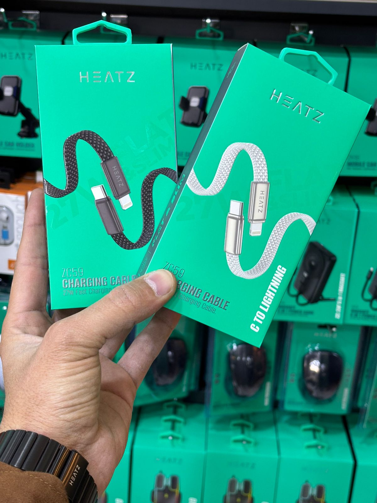 HEATZ ZC59  27W fast charging typeC to iphone cable