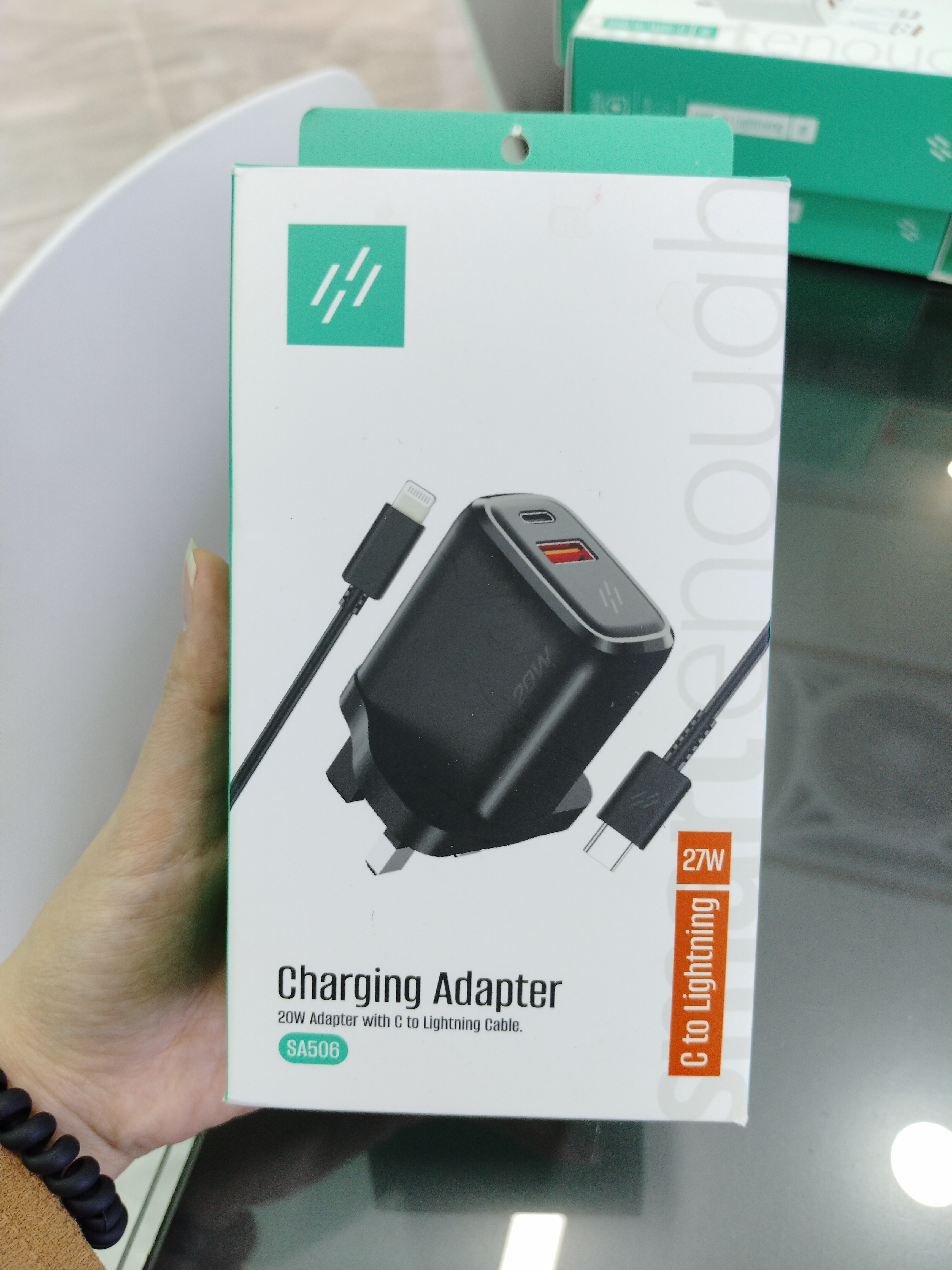 HEATZ SA506 20W A+C UK adapter fast Charger with Typec to Lightning Cable