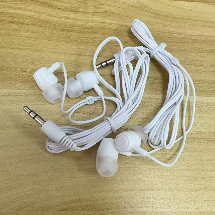 The basic 3.5mm in-ear wired earphone is available in both versions with and without wheat, featuring low price and universal ad