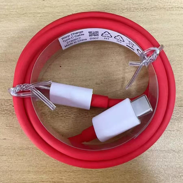 Plus the same tail goods of Warp flash charging line or Nubian Red Devils 6.5A fast charging line, the core parameters are Type-