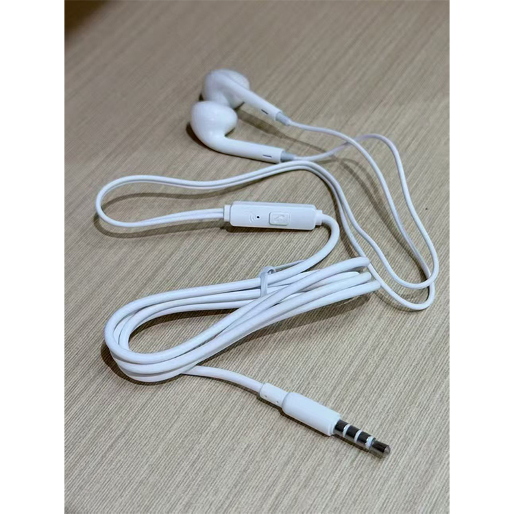 SCUD)SEJ-E3 3.5mm half-in-ear earphone with microphone wire control.